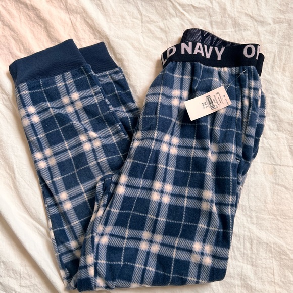 NWT and NWOT micro fleece PJ - Picture 2 of 3